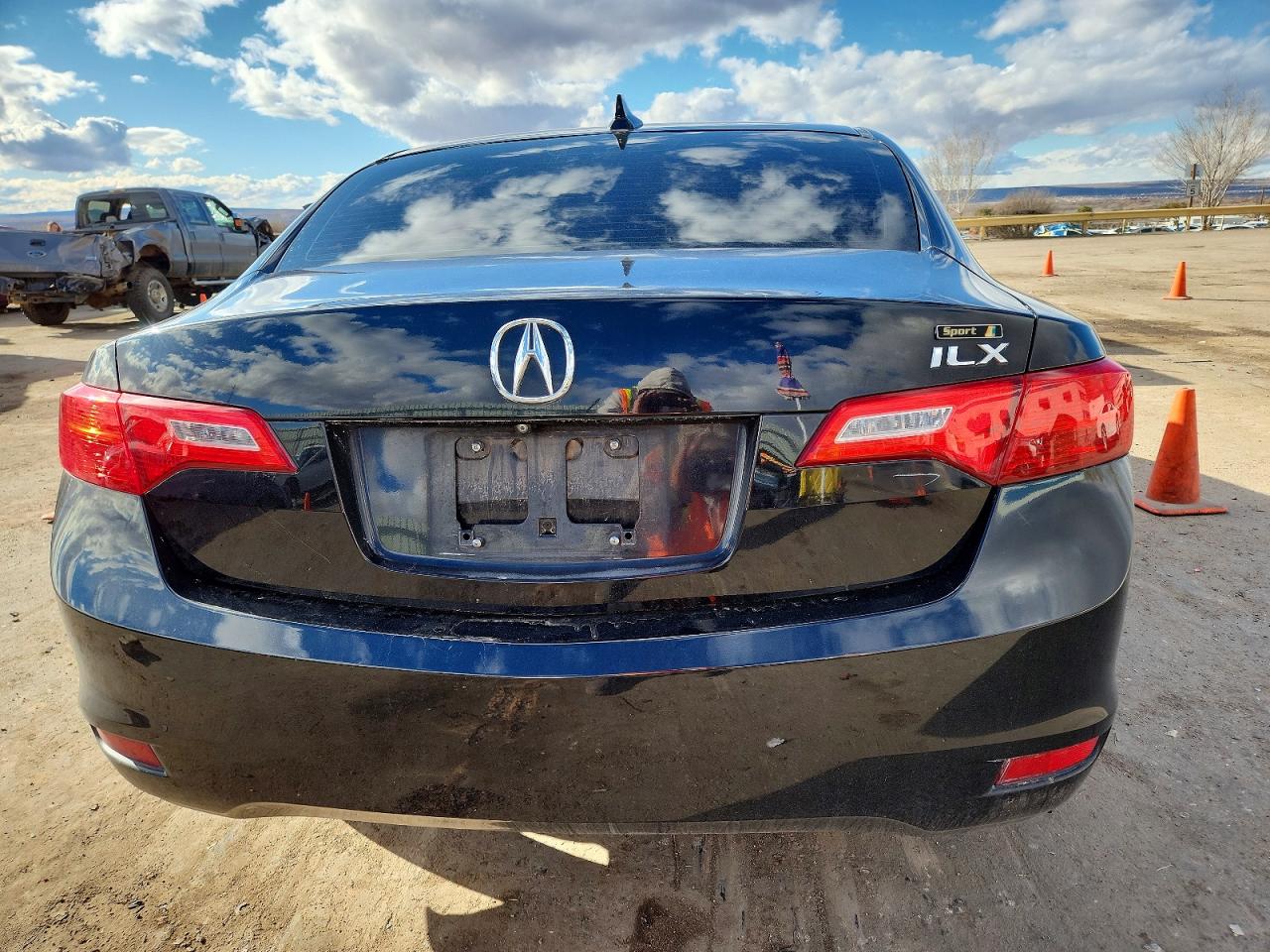 2015 ACURA ILX 20 photo 6