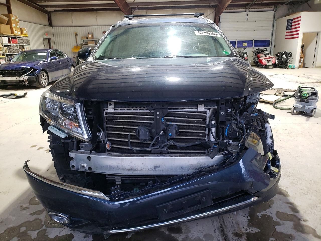 2013 NISSAN PATHFINDER S photo 5