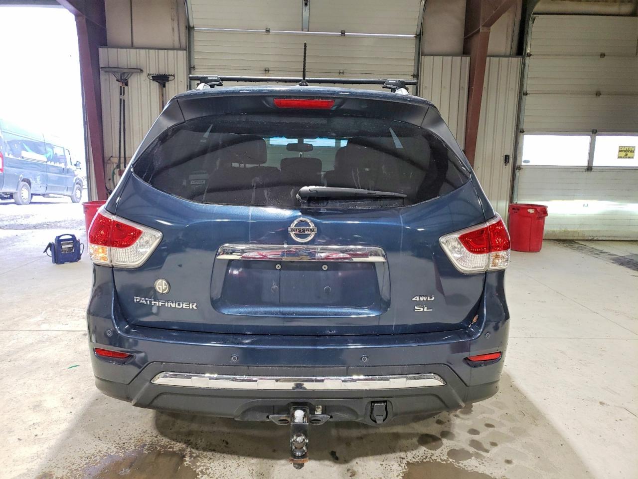 2013 NISSAN PATHFINDER S photo 6
