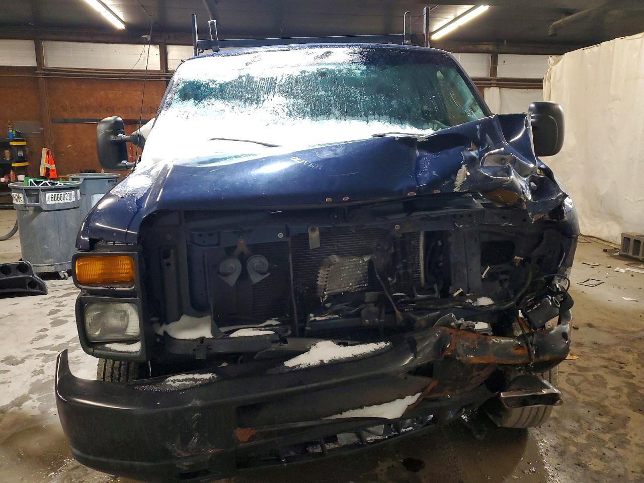 2011 FORD ECONOLINE E150 VAN photo 5