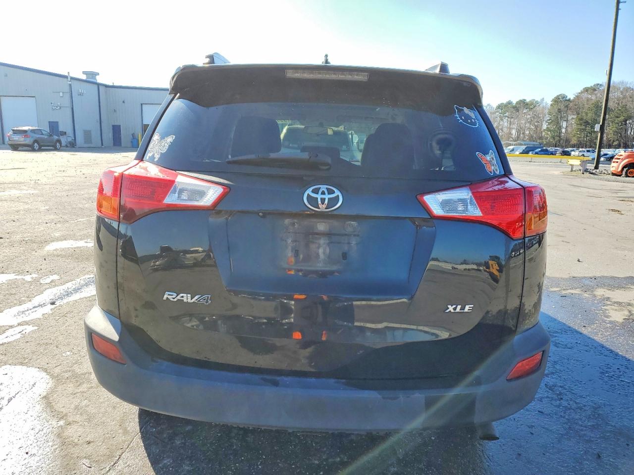 2013 TOYOTA RAV4 XLE photo 6