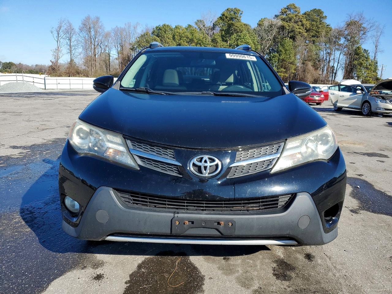 2013 TOYOTA RAV4 XLE photo 5