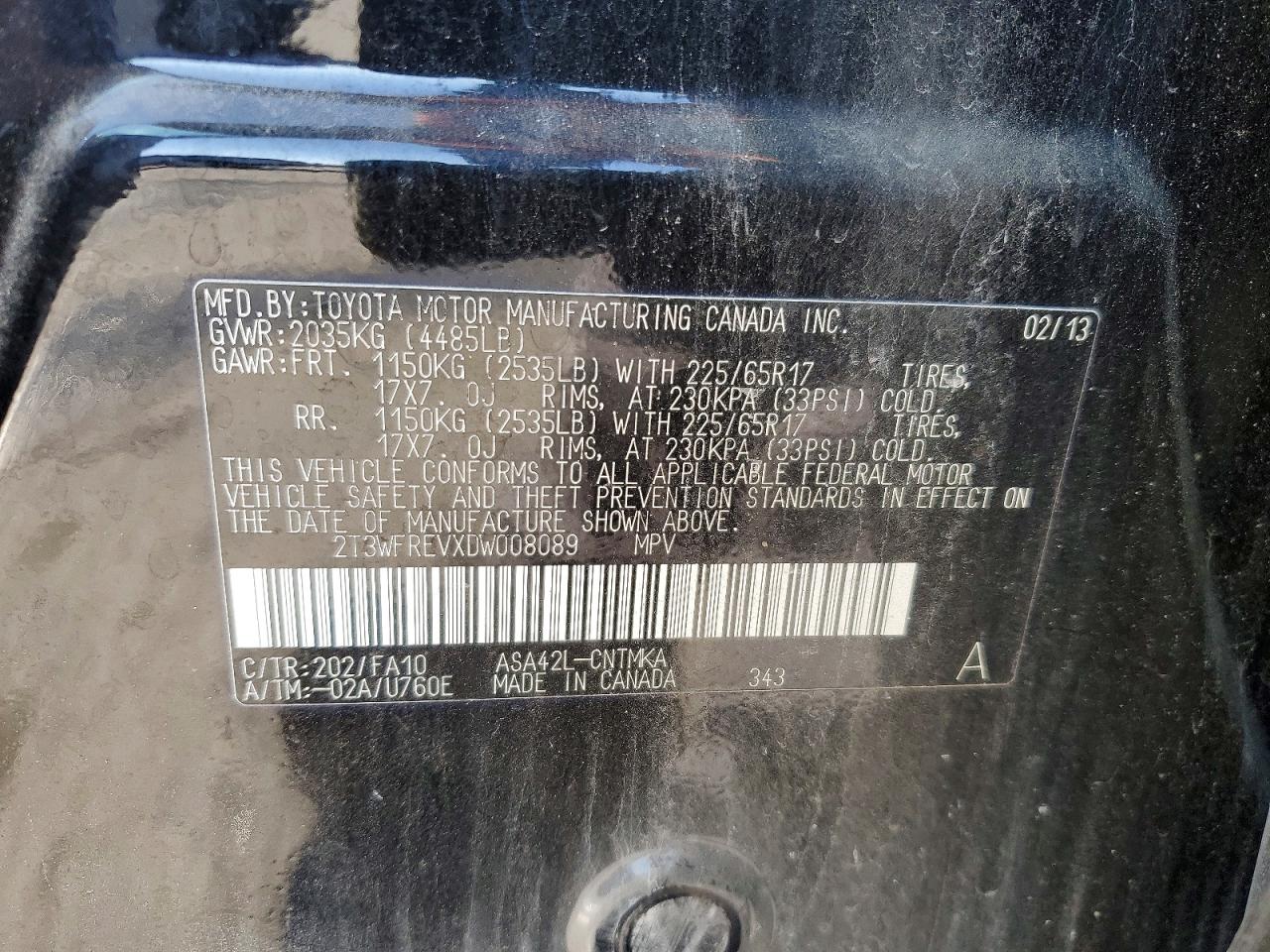 2013 TOYOTA RAV4 XLE photo 13