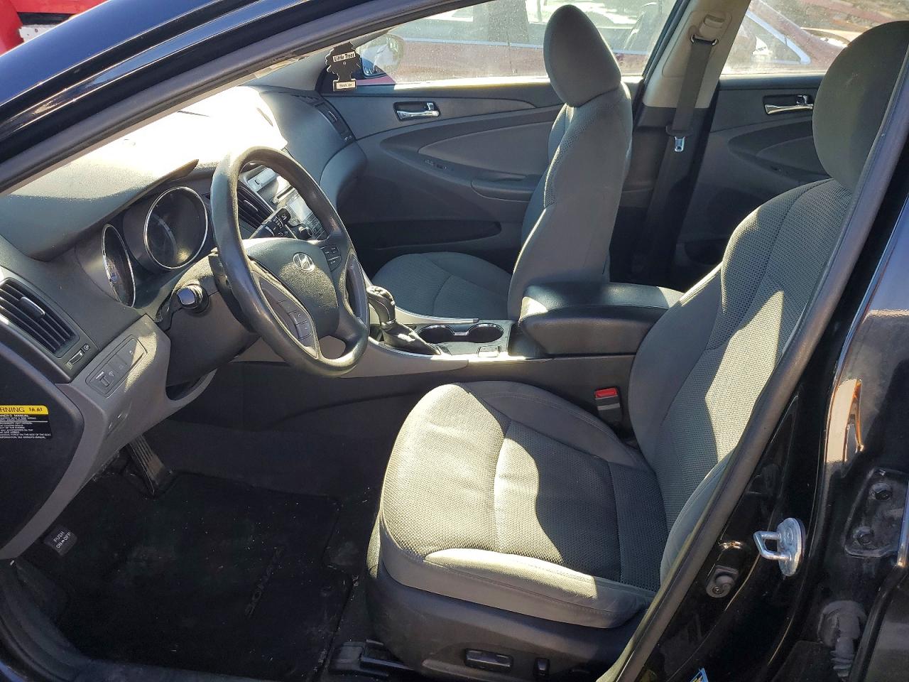 2013 HYUNDAI SONATA GLS photo 7