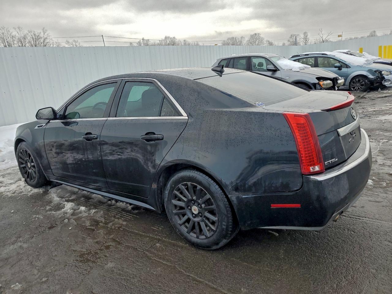 2011 CADILLAC CTS LUXURY COLLECTION photo 2