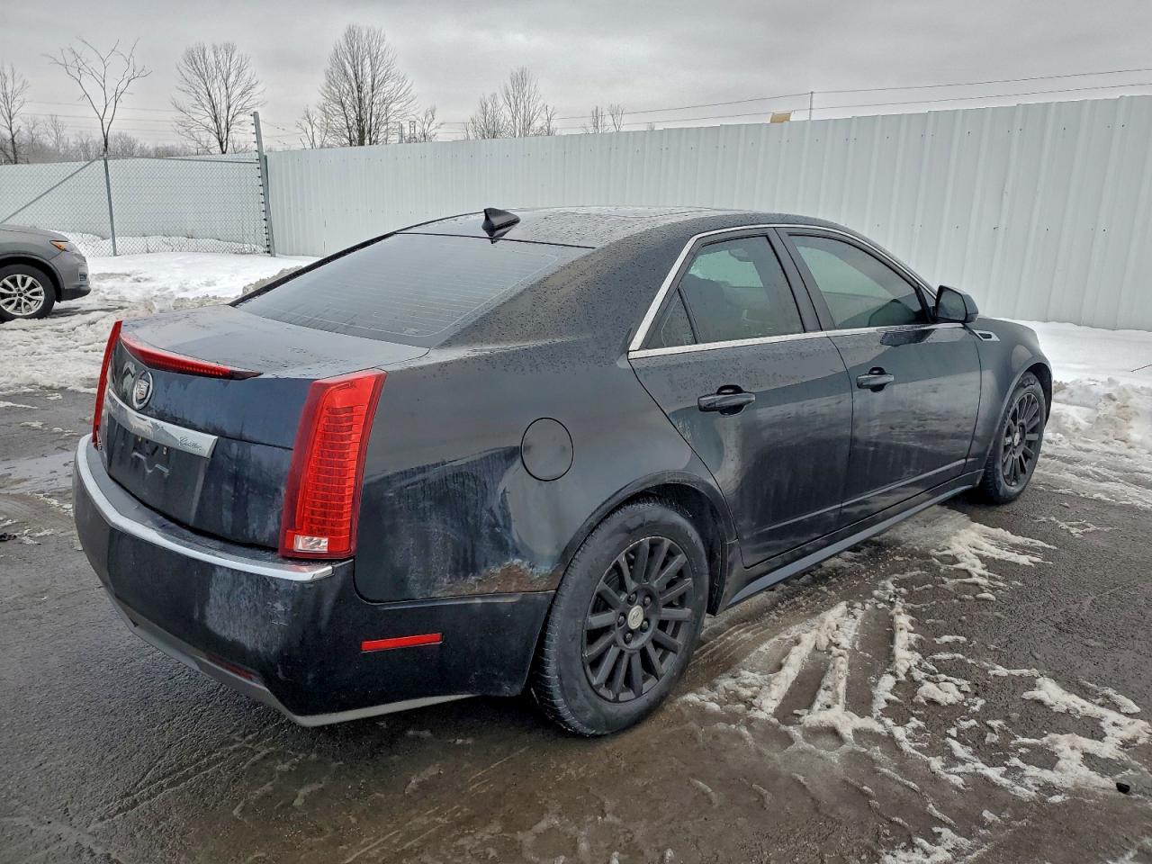2011 CADILLAC CTS LUXURY COLLECTION photo 3