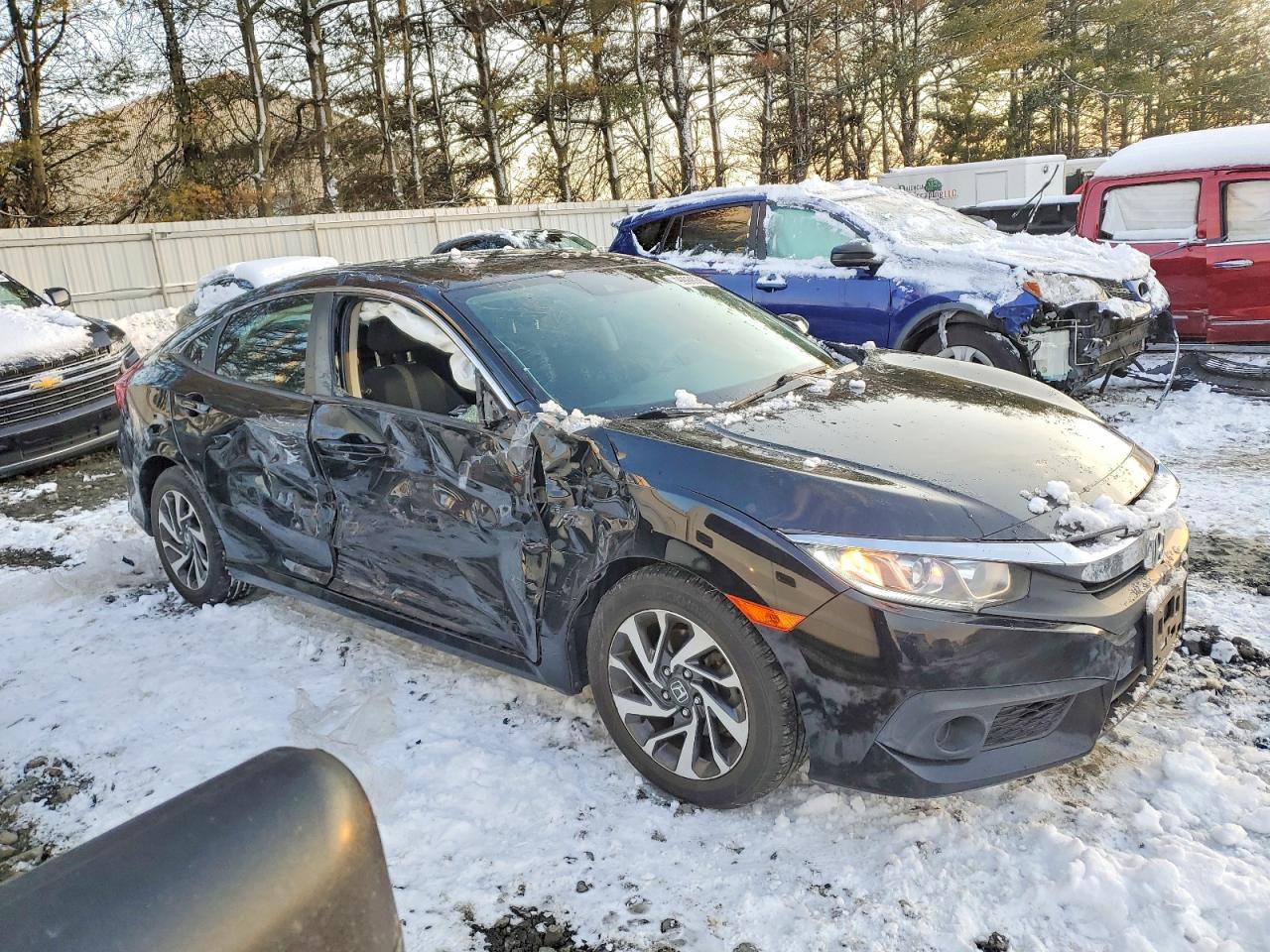 2017 HONDA CIVIC EX photo 4