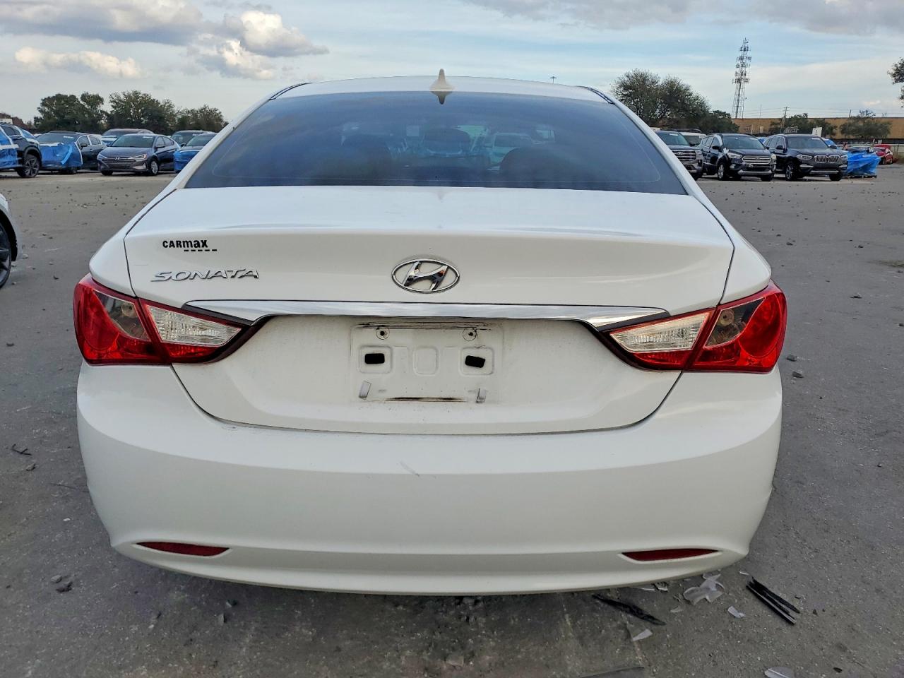 2013 HYUNDAI SONATA GLS photo 6
