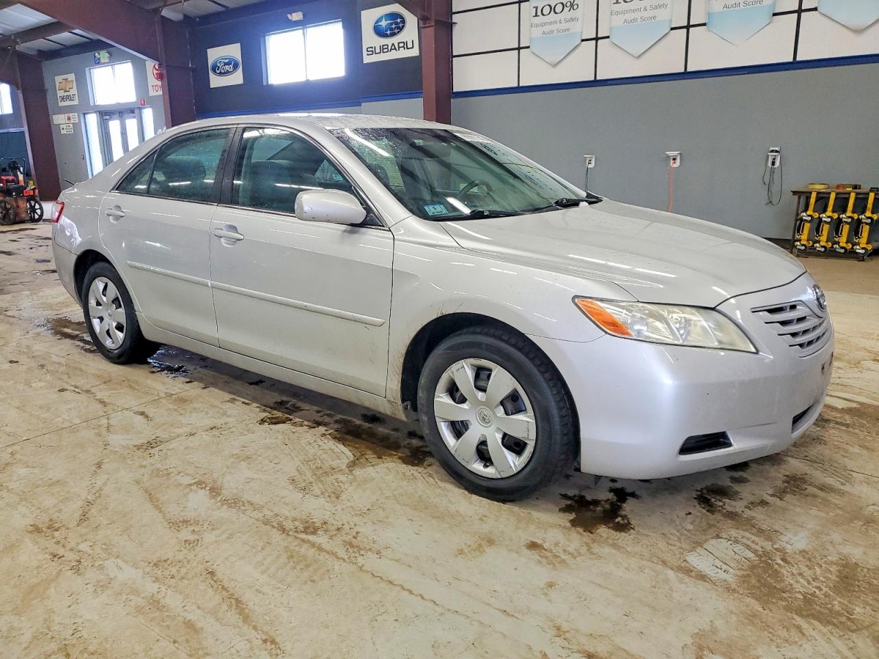 2009 TOYOTA CAMRY BASE photo 4