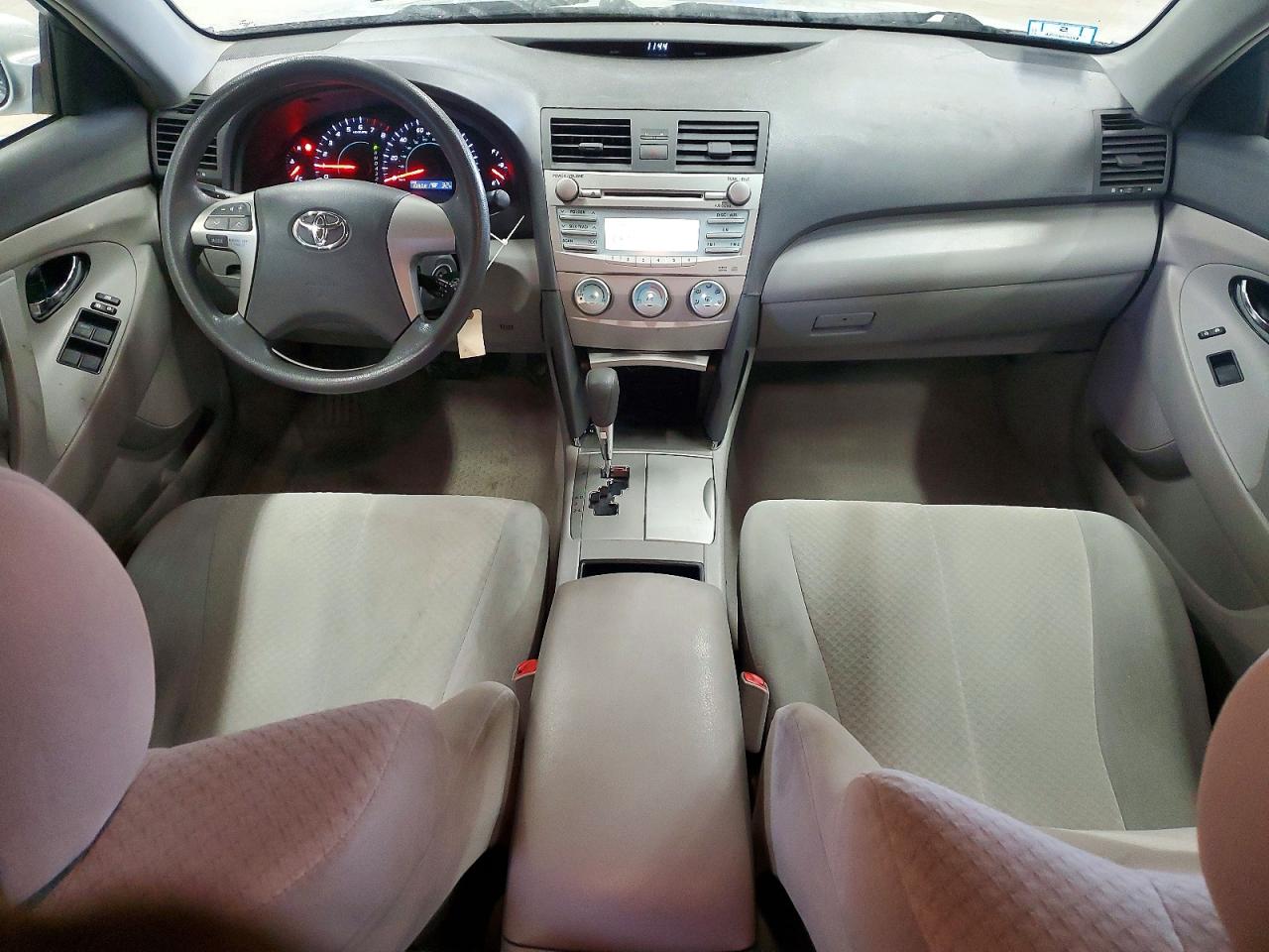 2009 TOYOTA CAMRY BASE photo 8