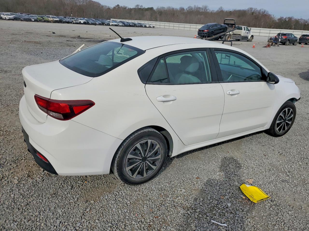 2018 KIA RIO LX photo 3