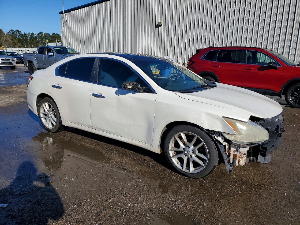 2010 NISSAN MAXIMA S photo 4