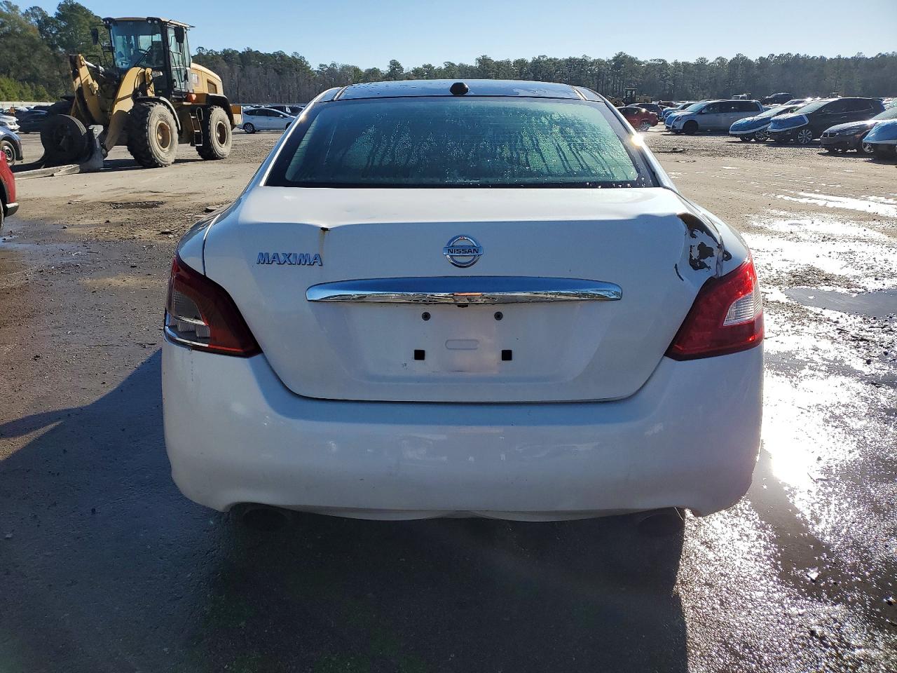 2010 NISSAN MAXIMA S photo 6