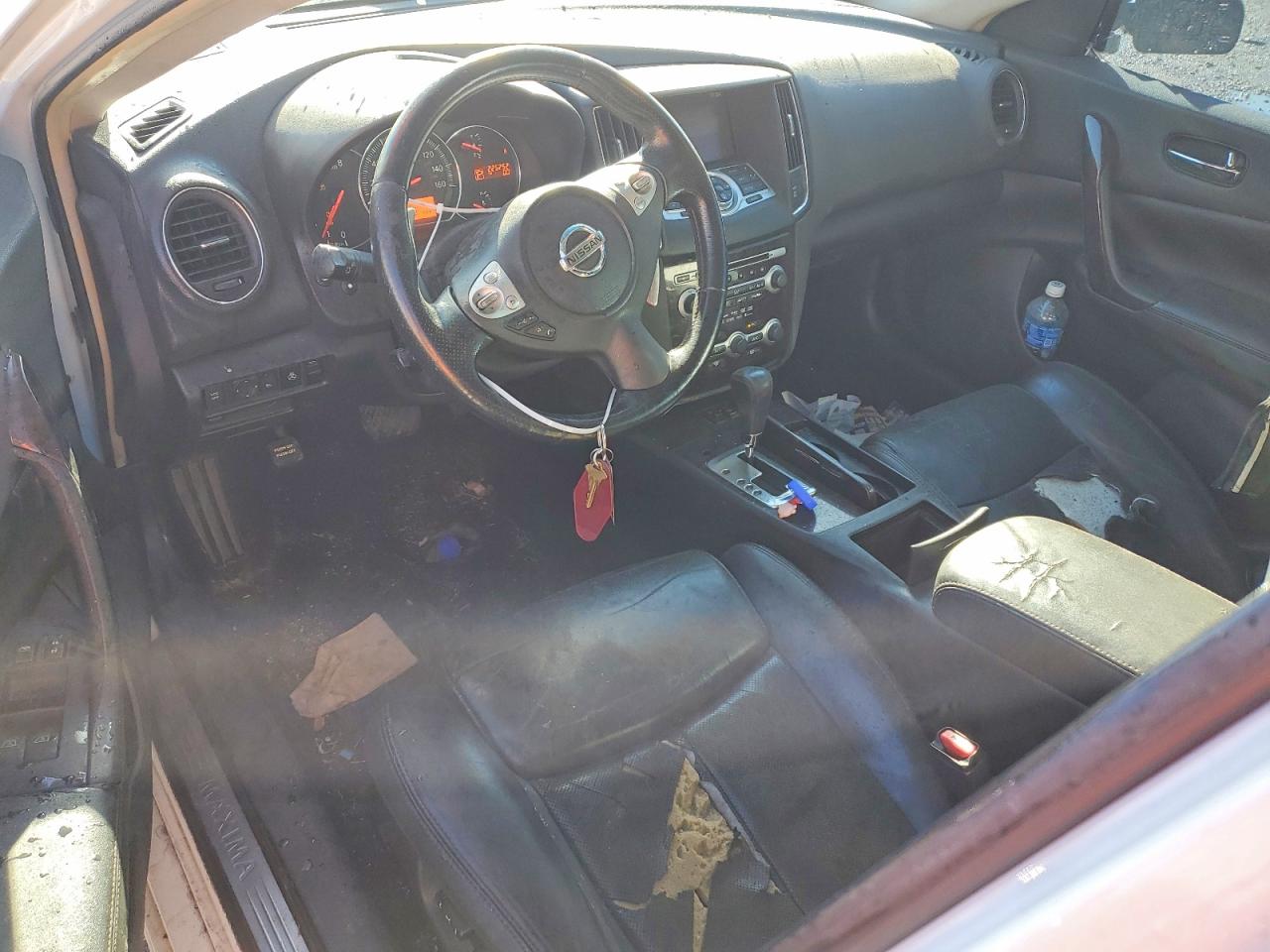 2010 NISSAN MAXIMA S photo 8