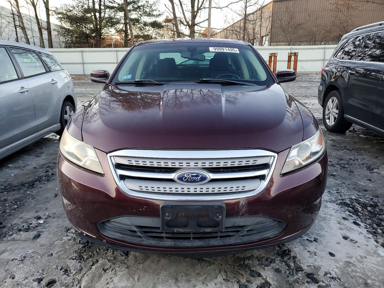 2011 FORD TAURUS SEL photo 5