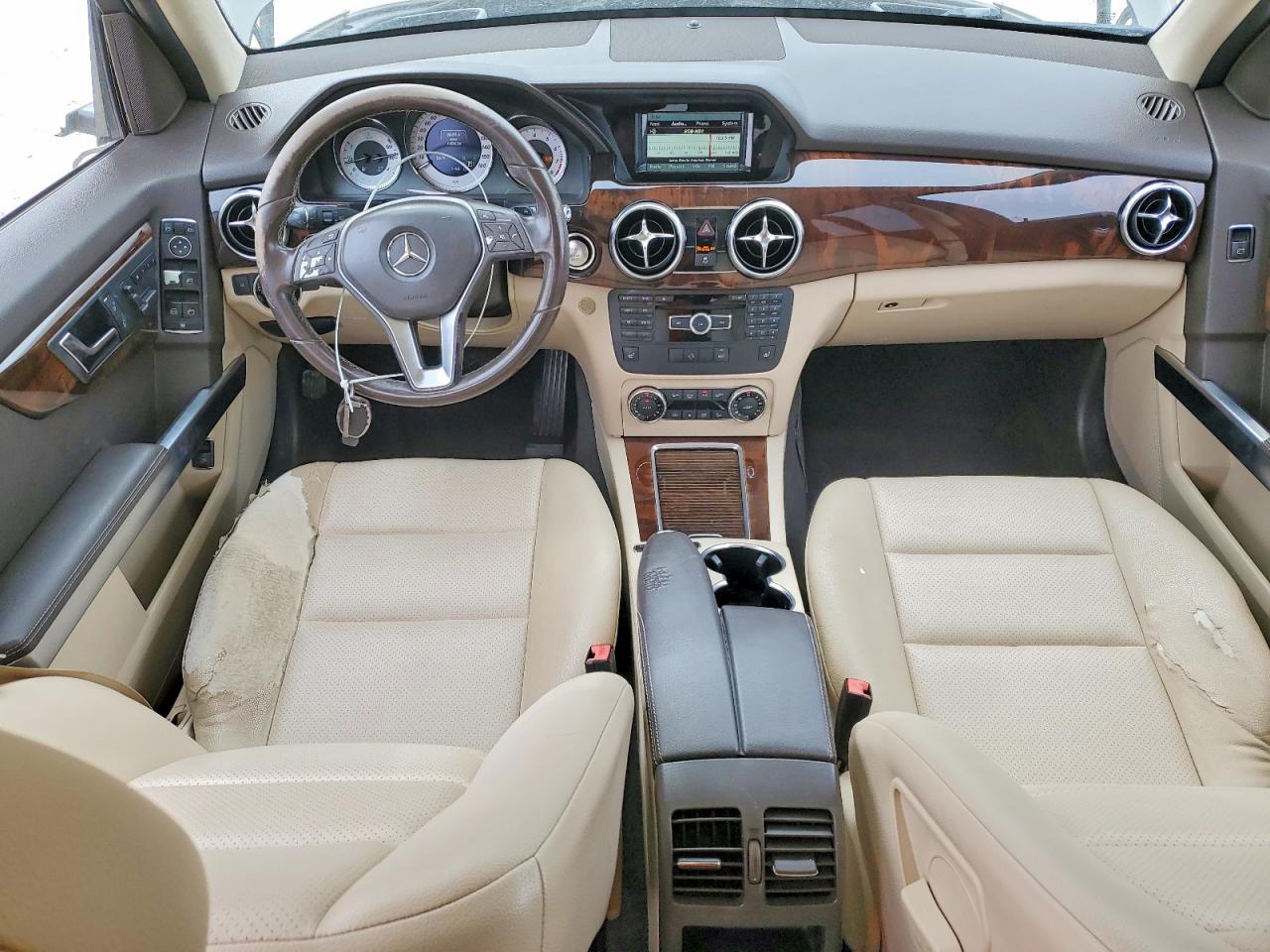 2015 MERCEDES-BENZ GLK 350 photo 8