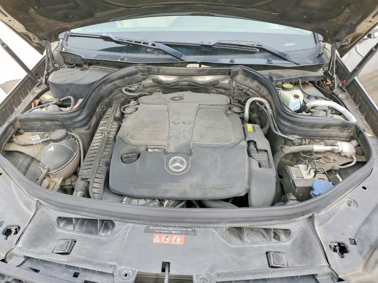 2015 MERCEDES-BENZ GLK 350 photo 12