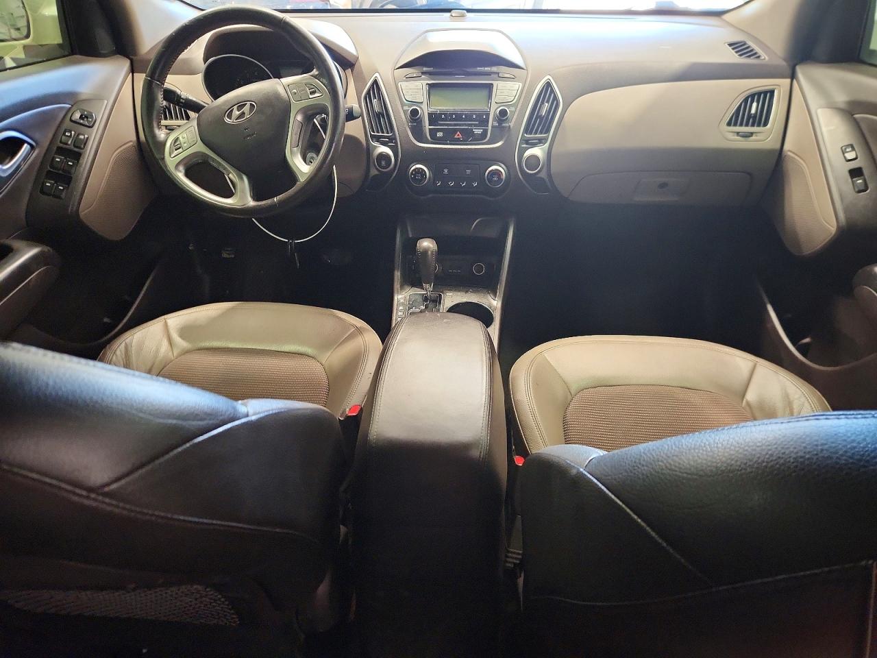 2012 HYUNDAI TUCSON GLS photo 8