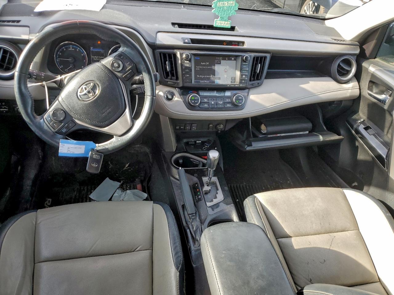2017 TOYOTA RAV4 LIMITED photo 8