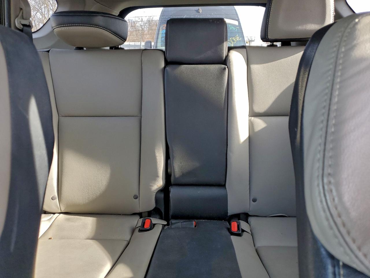2017 TOYOTA RAV4 LIMITED photo 10