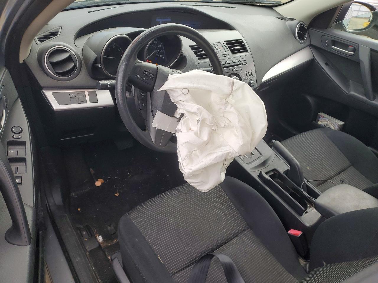 2013 MAZDA 3 I photo 8