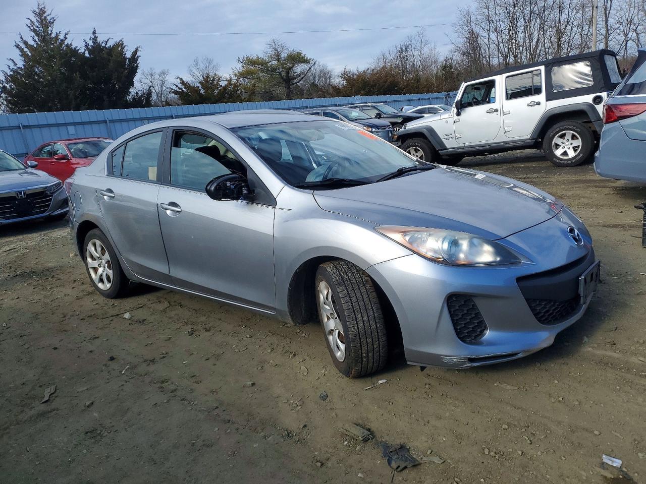 2013 MAZDA 3 I photo 4