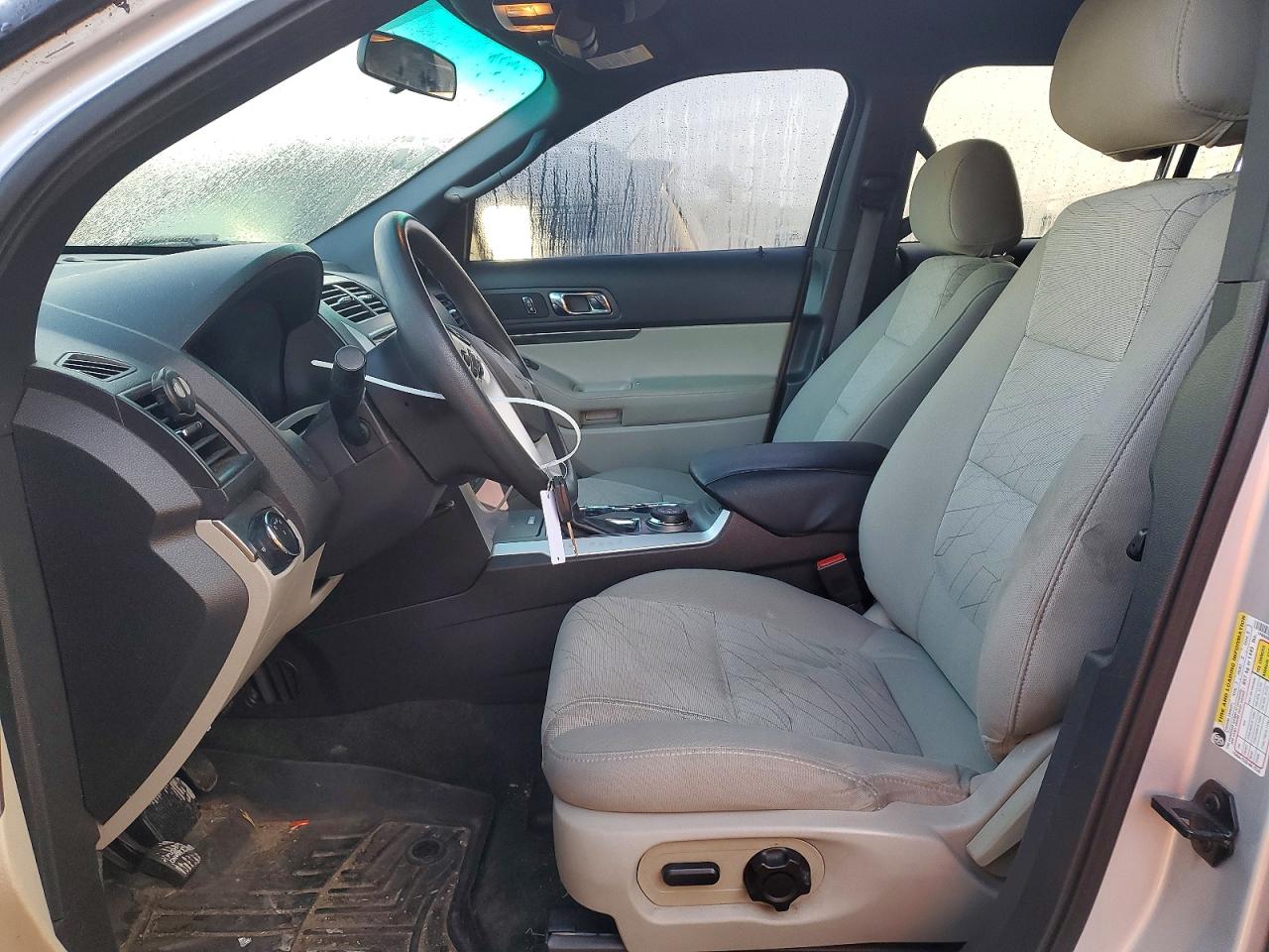 2015 FORD EXPLORER photo 7