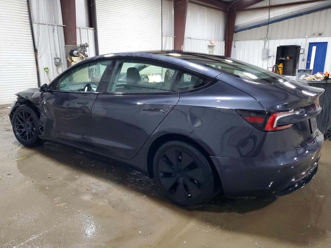 2024 TESLA MODEL 3 photo 2