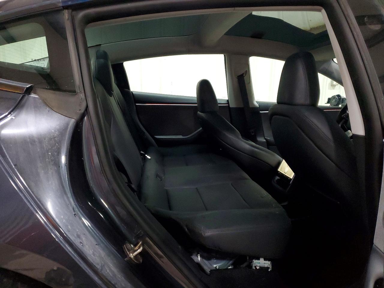 2024 TESLA MODEL 3 photo 10