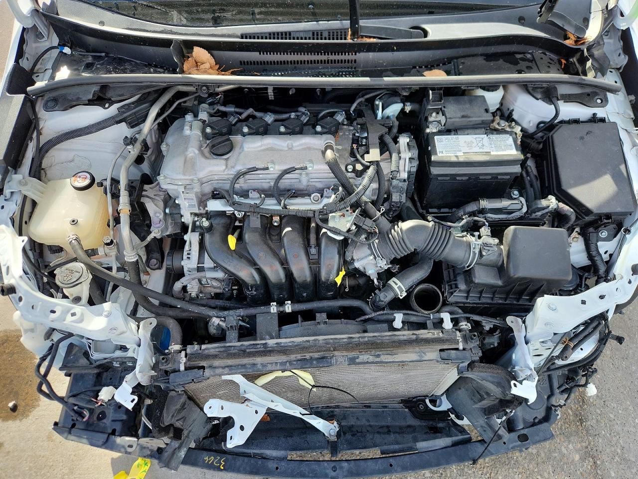 2022 TOYOTA COROLLA LE photo 11