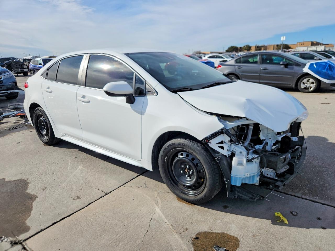 2022 TOYOTA COROLLA LE photo 4