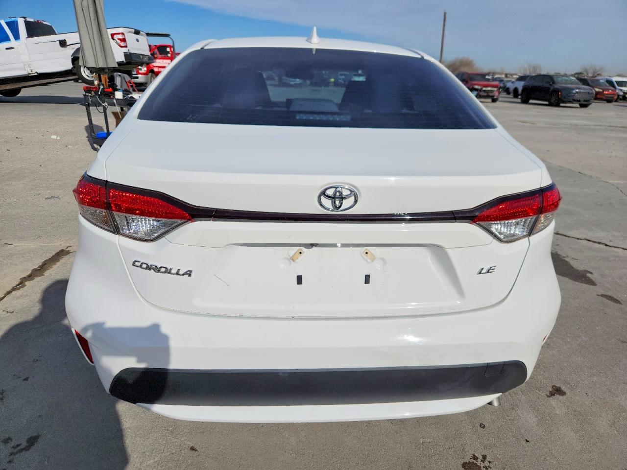2022 TOYOTA COROLLA LE photo 6