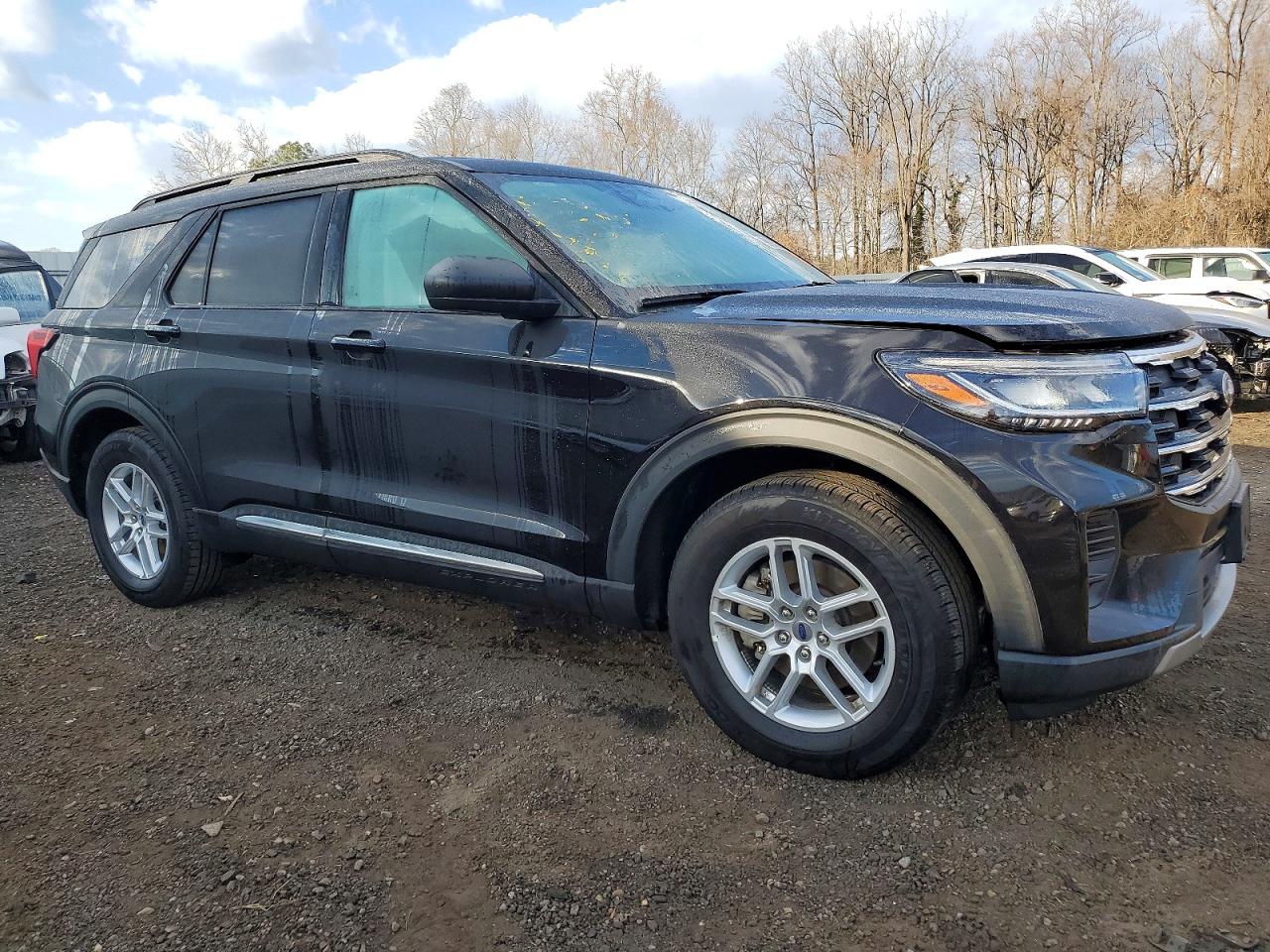 2025 FORD EXPLORER ACTIVE photo 4