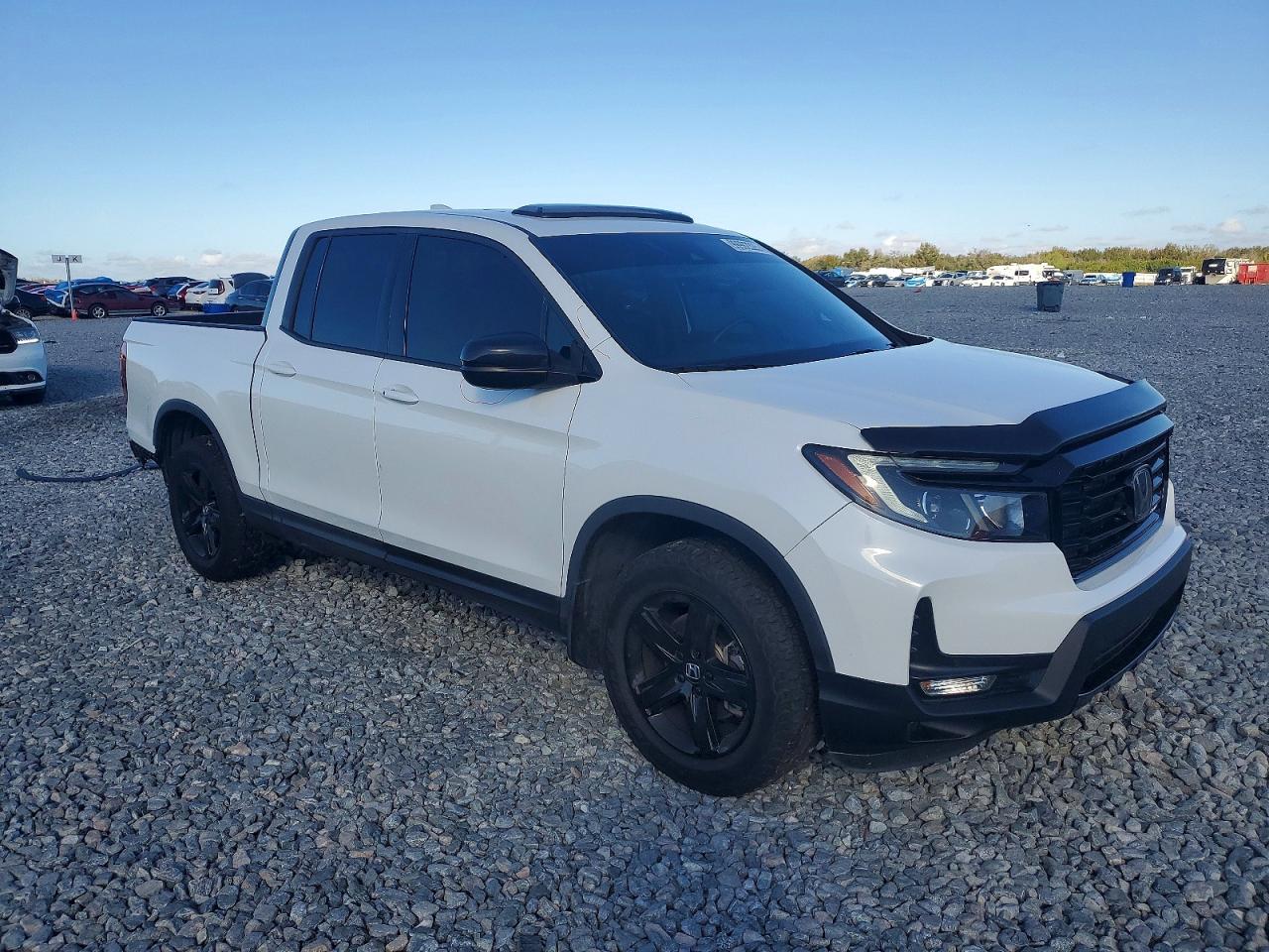 2022 HONDA RIDGELINE BLACK EDITION photo 4