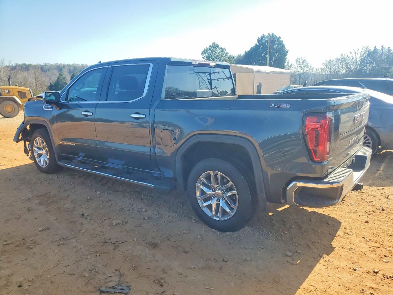 2020 GMC SIERRA K1500 SLT photo 2