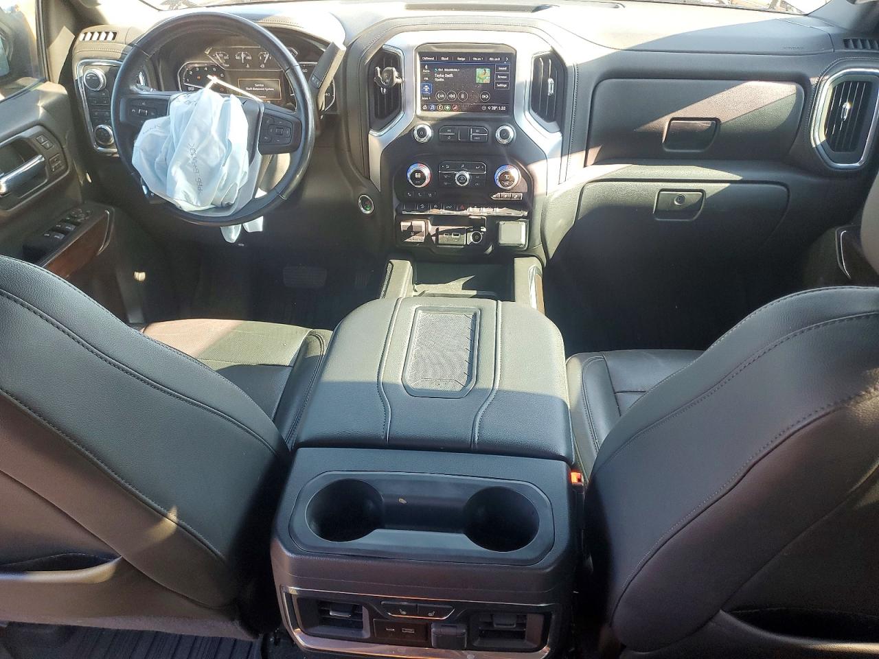 2020 GMC SIERRA K1500 SLT photo 8