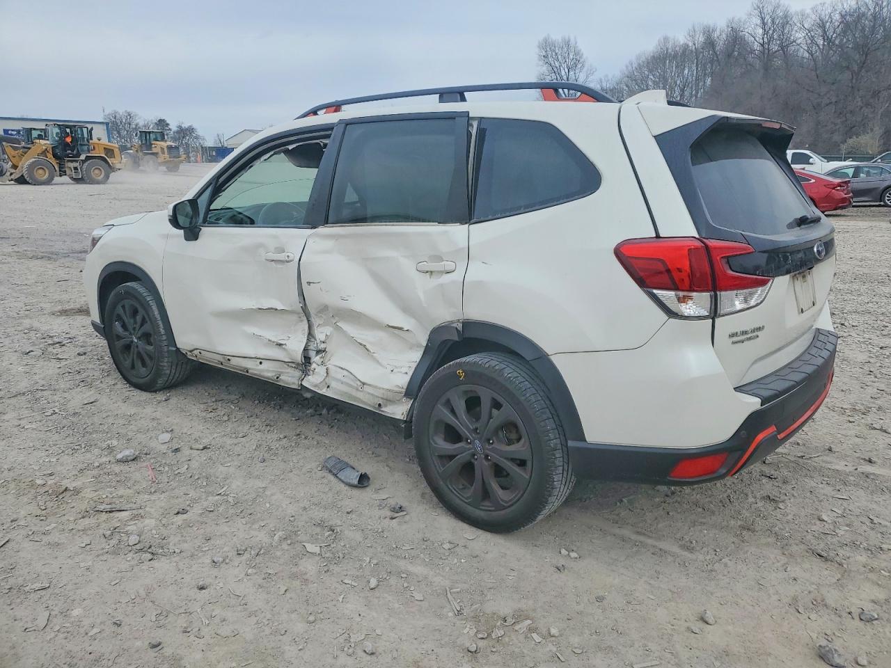 2019 SUBARU FORESTER SPORT photo 2
