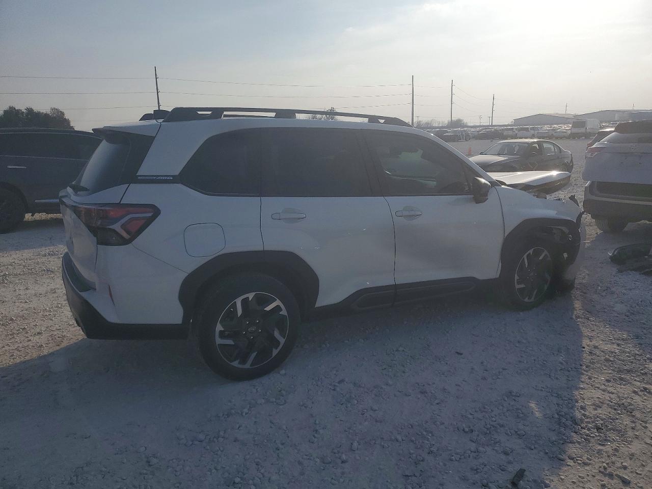 2025 SUBARU FORESTER LIMITED photo 3