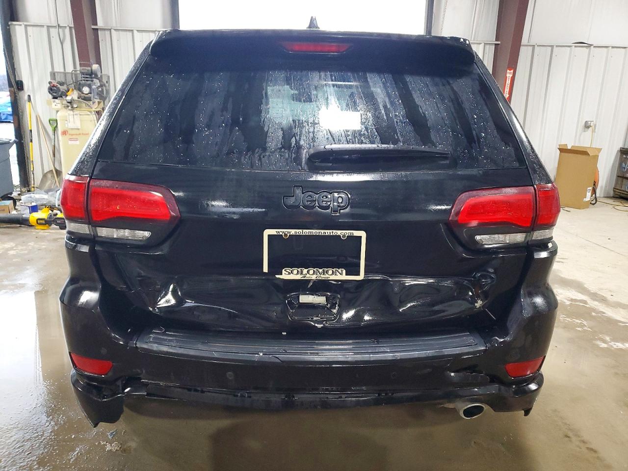2022 JEEP GRAND CHEROKEE LAREDO E photo 6