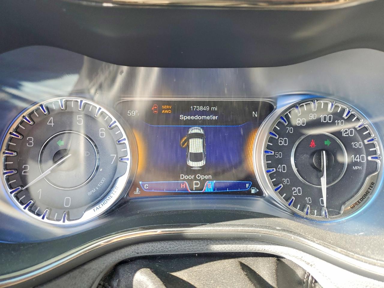 2015 CHRYSLER 200 C photo 9