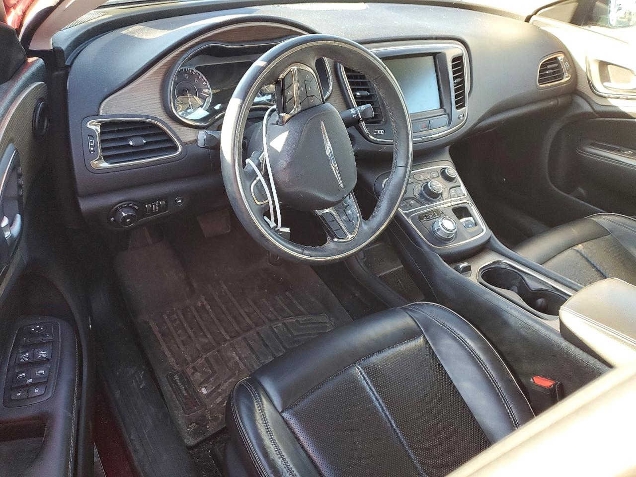 2015 CHRYSLER 200 C photo 8