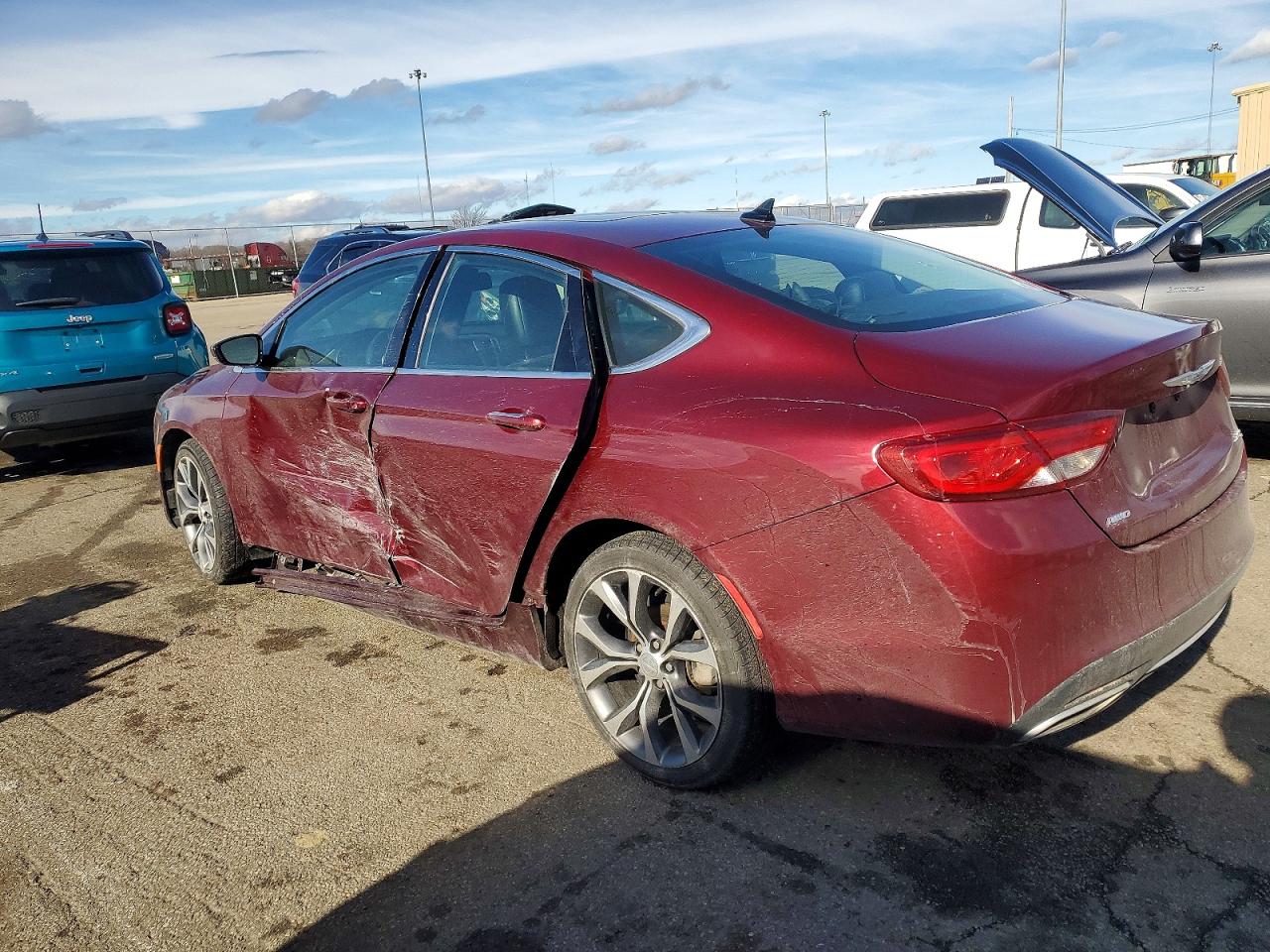2015 CHRYSLER 200 C photo 2