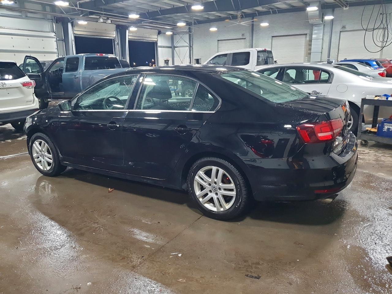 2017 VOLKSWAGEN JETTA S photo 2