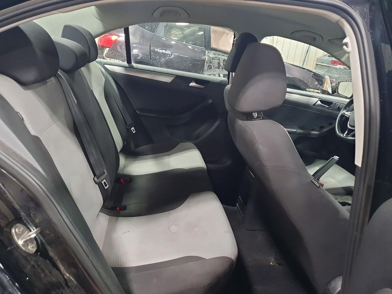 2017 VOLKSWAGEN JETTA S photo 10