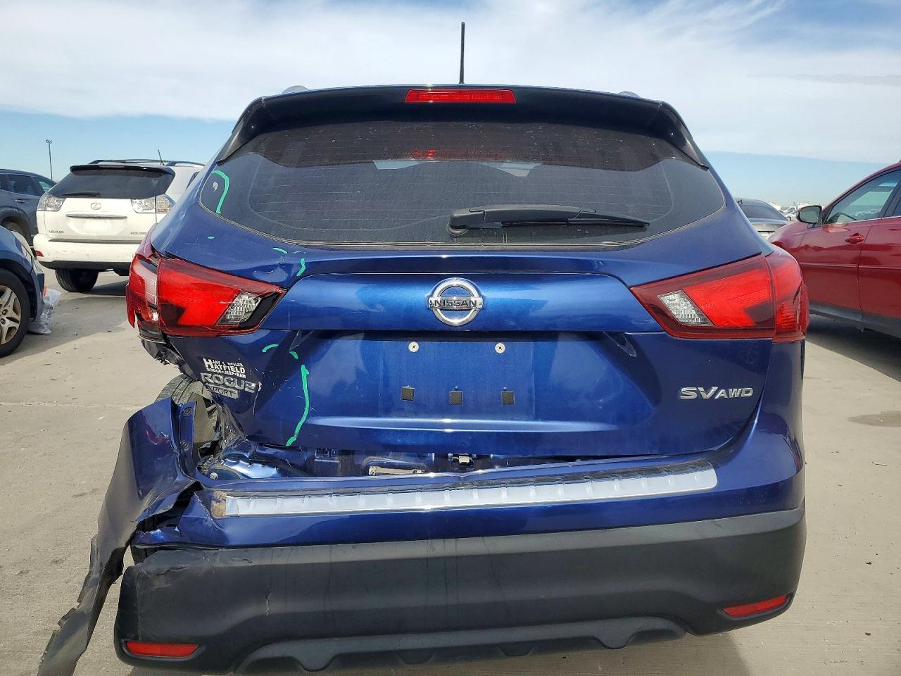 2018 NISSAN ROGUE SPORT S photo 6