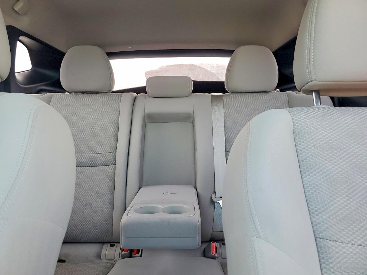 2018 NISSAN ROGUE SPORT S photo 10