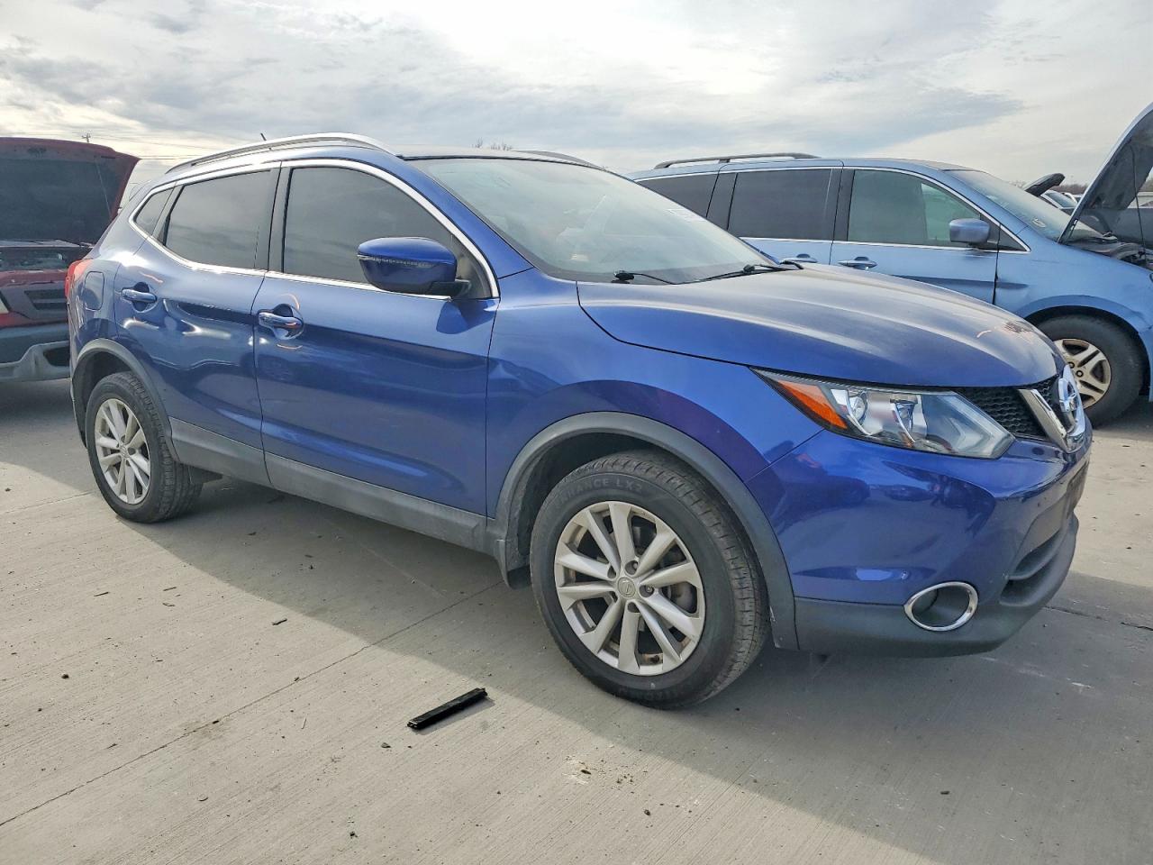 2018 NISSAN ROGUE SPORT S photo 4