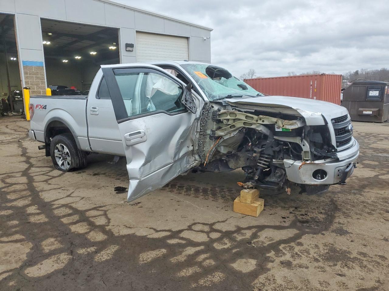 2014 FORD F150 SUPERCREW photo 4