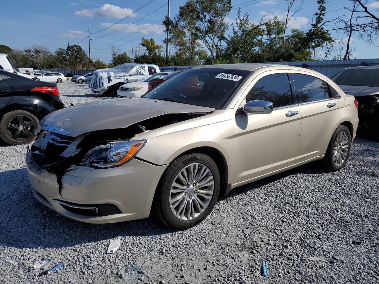 2013 CHRYSLER 200