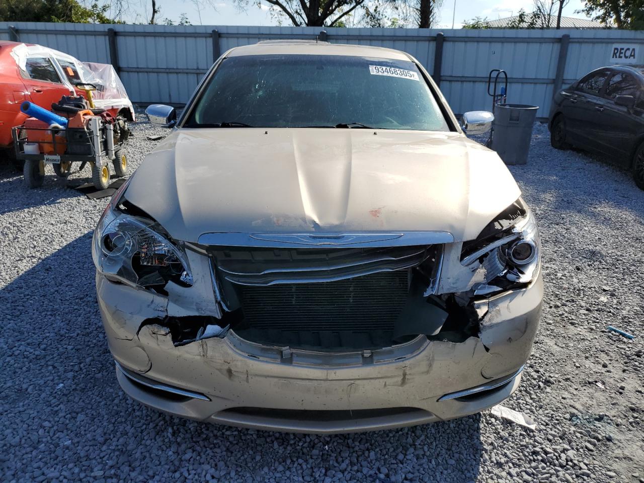 2013 CHRYSLER 200 LIMITED photo 5